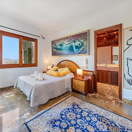 5-bed Villa, Two Pools, Puerto Pollenca