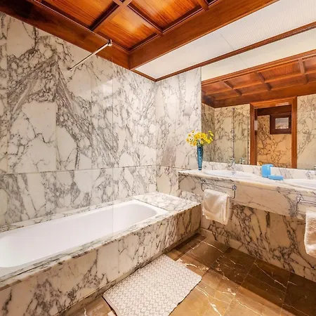 5-bed Villa, Two Pools, Puerto Pollenca *